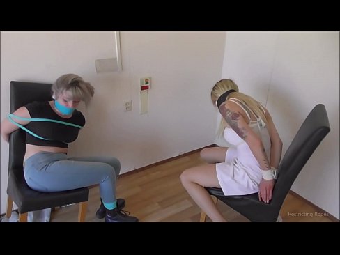 ❤️ Bağımlı / bağlı ve ağzı tıkalı / sıkıntı içinde küçük hanım ❤❌ Porno videosu bize %tr.xxxomg.ru ❌